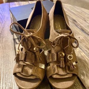 Coach Bronze heels 7.5